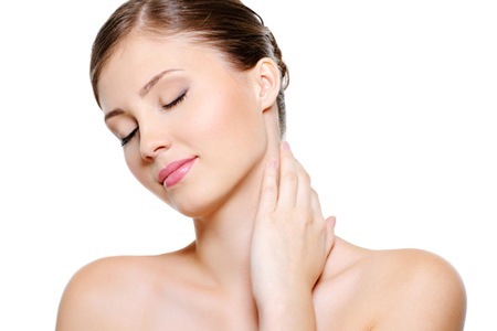 odmłądzanie płatków uszu