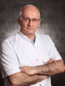 dr n. med. Krzysztof Staroń